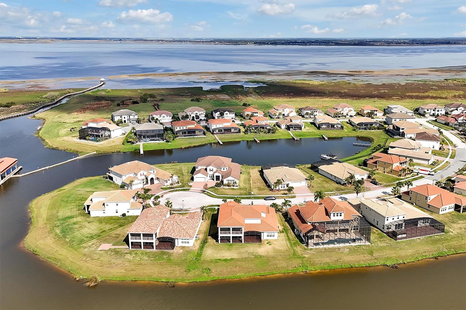 BELLALAGO PH 6H & 6I - Residential