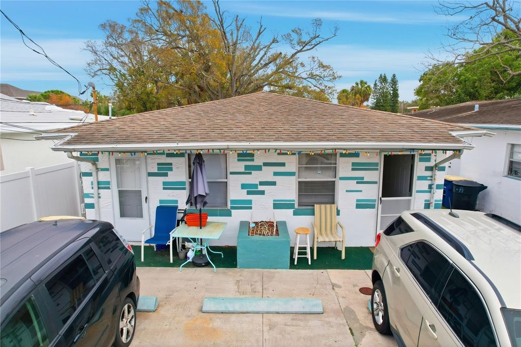 Photo of 1407 Taft Avenue, Clearwater, FL 33755 (MLS # A4680211)