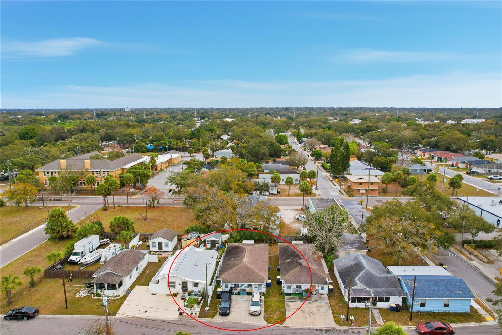 LINCOLN PLACE - Residential Income