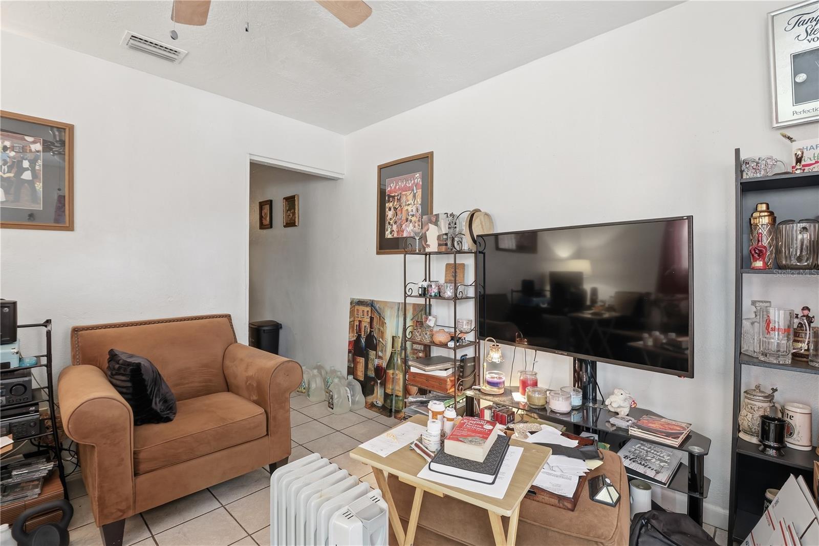 LINCOLN PLACE - Residential Income