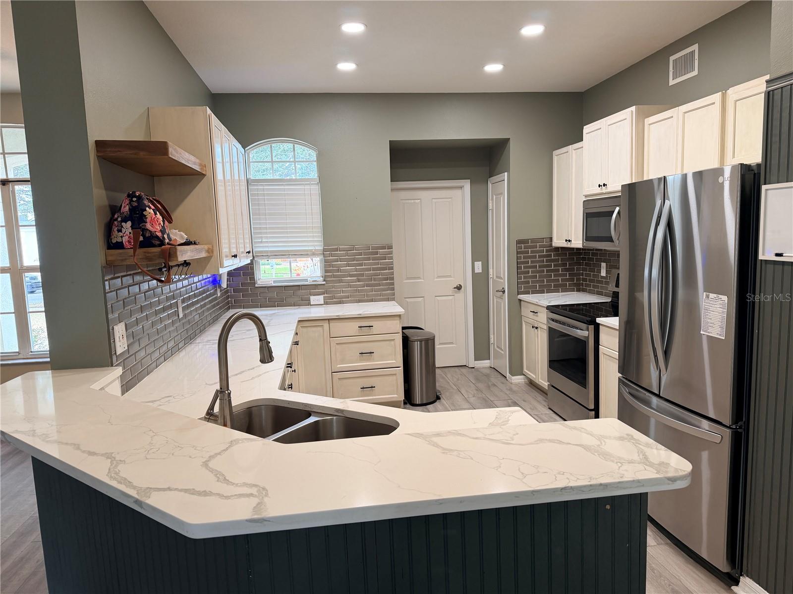 COPPER RIDGE TR C - Residential Lease