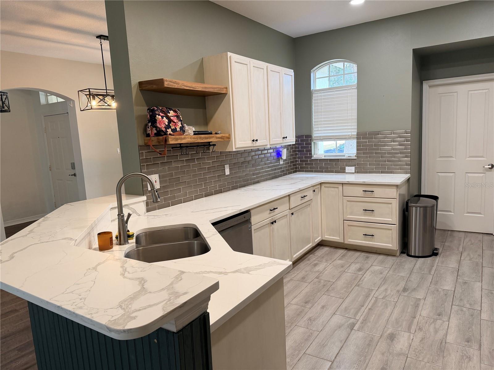 COPPER RIDGE TR C - Residential Lease