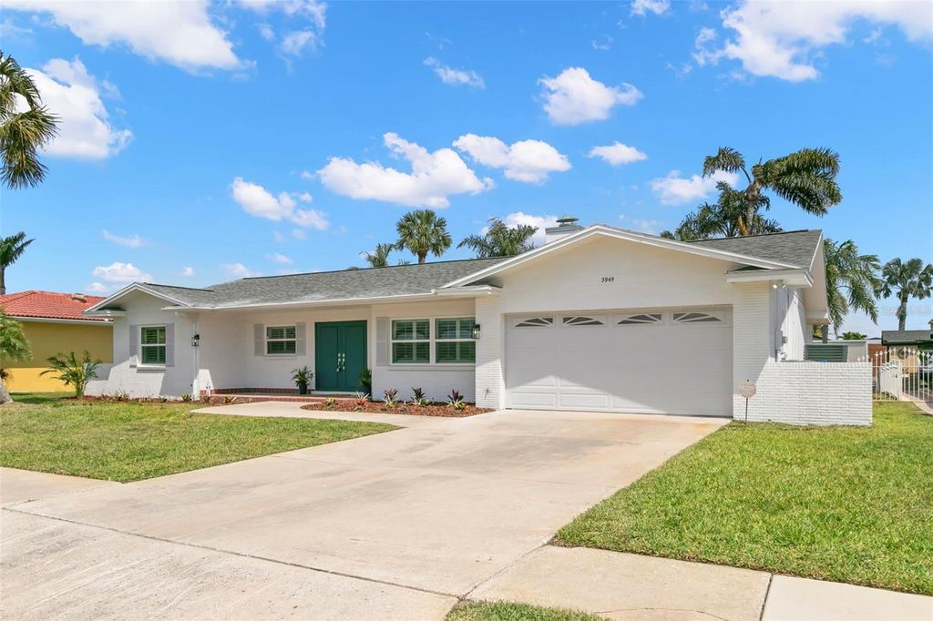 Photo of 3945 Versailles Drive, Tampa, FL 33634 (MLS # TB8368058)