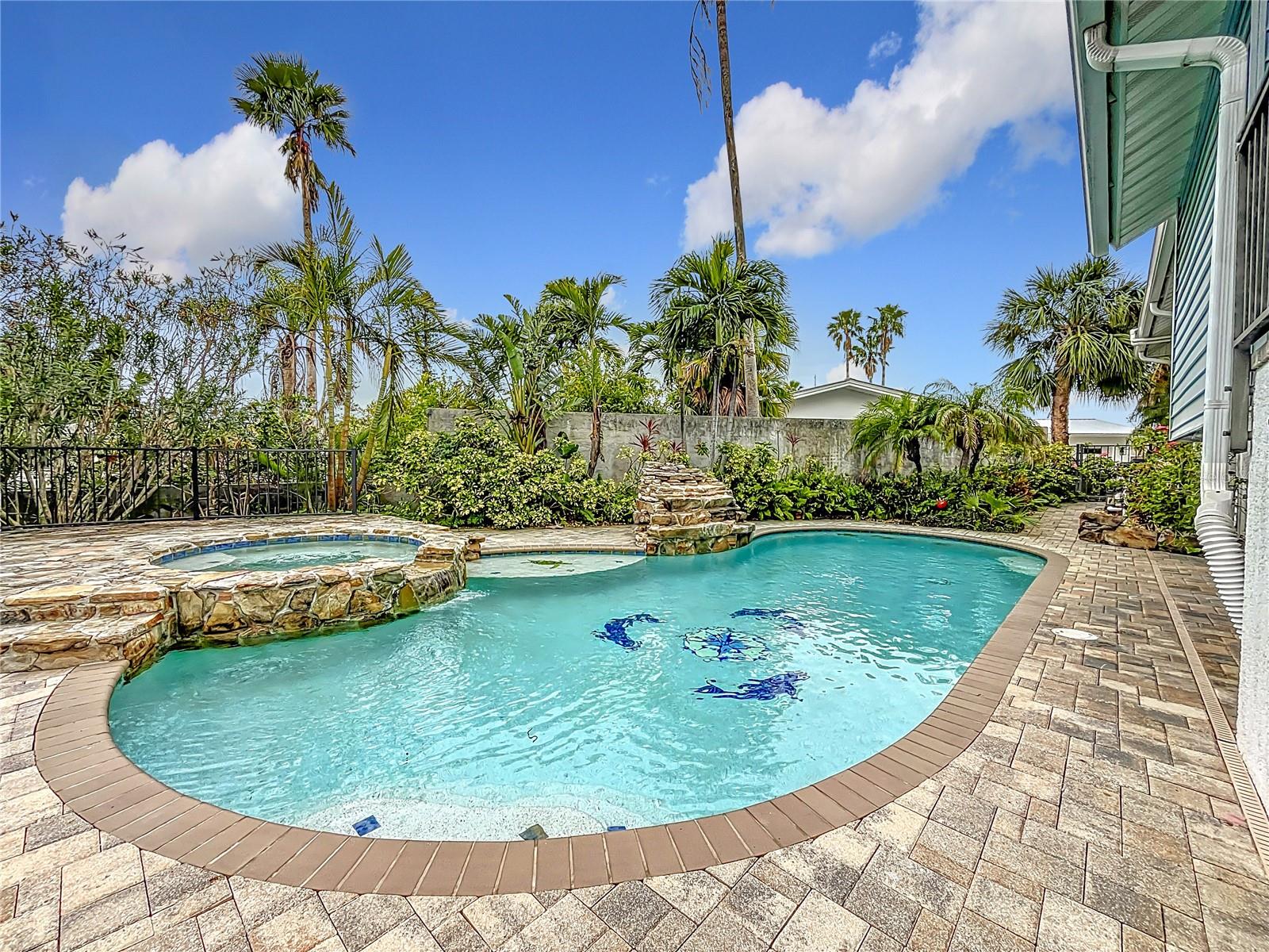 NORTH VINA DEL MAR 1ST ADD - Residential