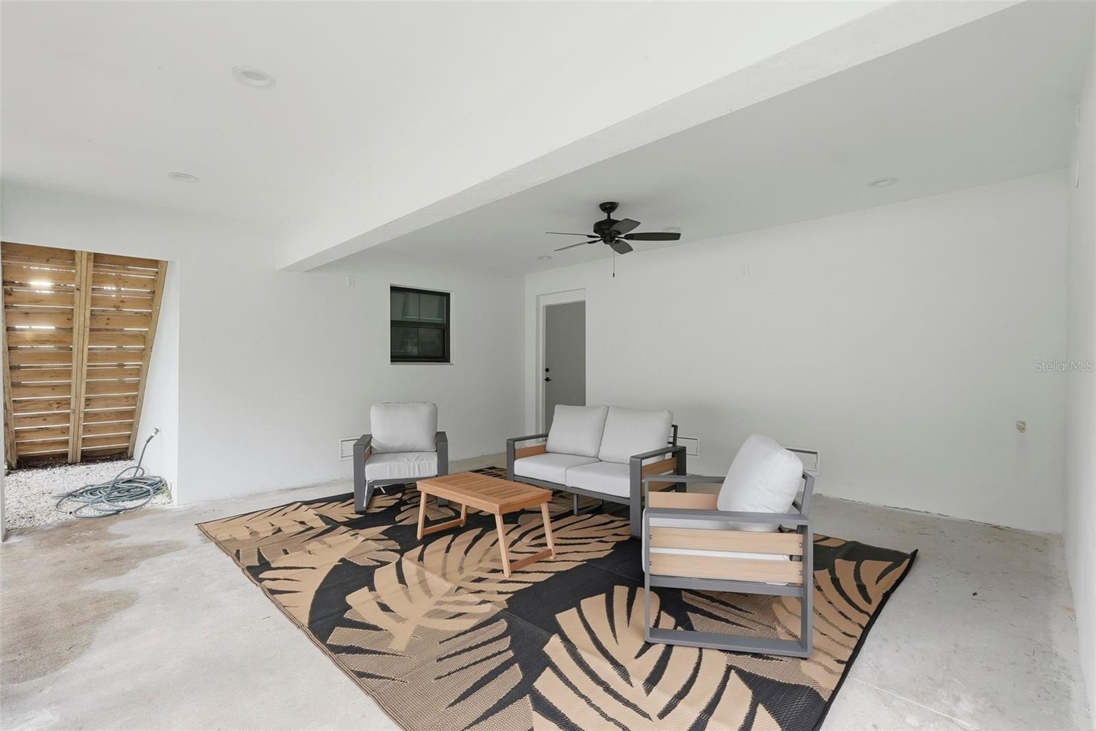 SHOREACRES CENTER - Residential