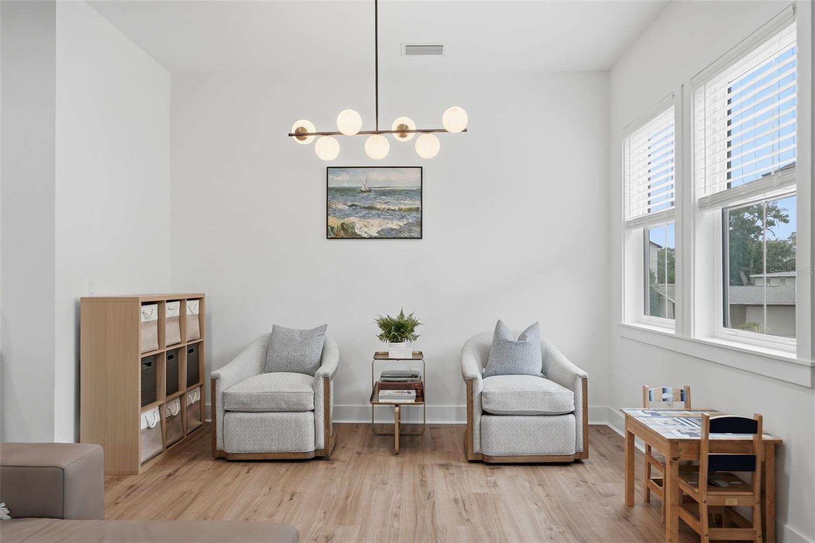 SHOREACRES CENTER - Residential