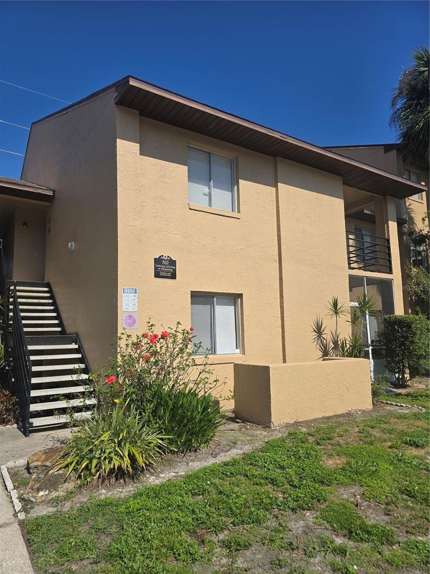 This 2 bedroom, 2 bathroom unit has been fully renovated. Including a brand new kitchen and appliances, new flooring, paint, and more. It is a second story unit which features vaulted ceilings in the living room and primary bedroom. Each bedroom has a ceiling fan and walk in closets.Currently tenant occupied for immediate income potential.