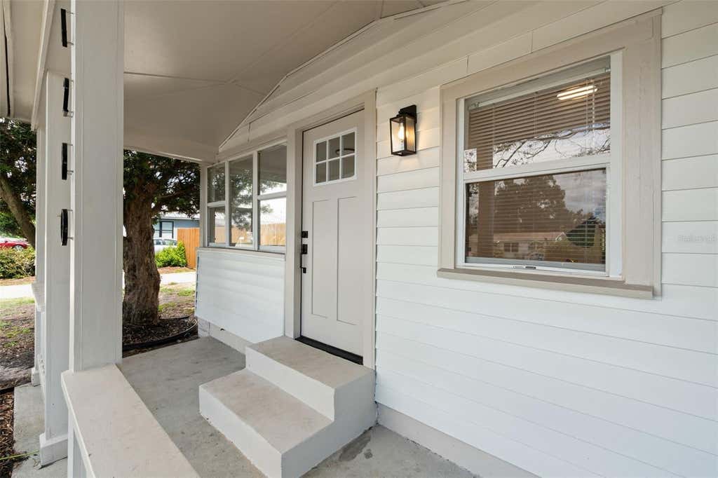 Photo of 4200 58th Avenue N, St Petersburg, FL 33714 (MLS # TB8519291)