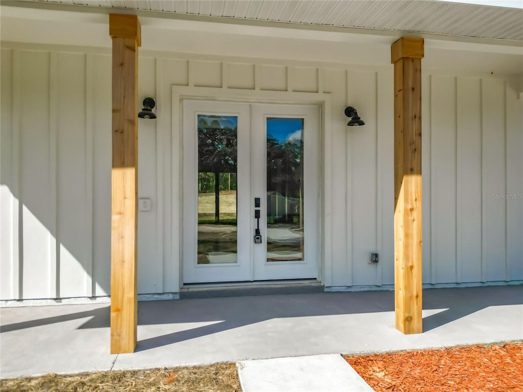Photo of 8346 SW 134th Avenue, Dunnellon, FL 34432 (MLS # S5137163)