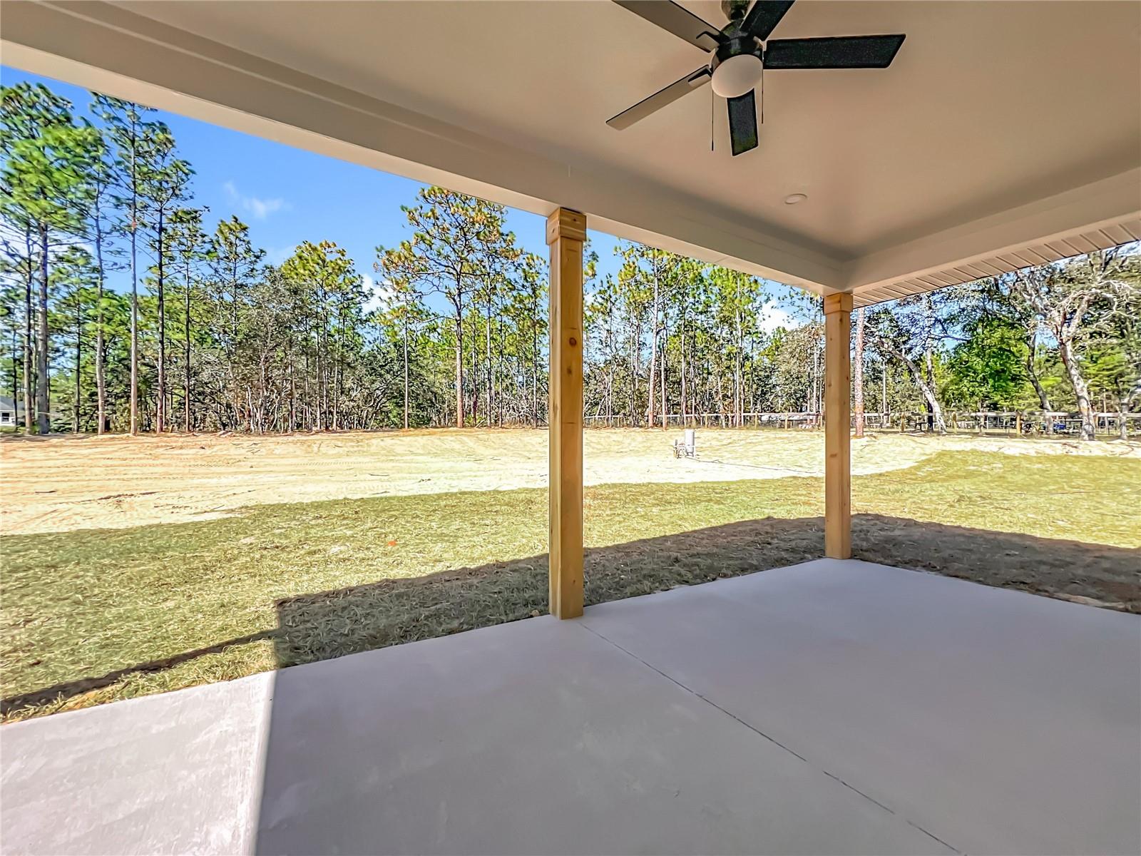 ROLLING HILLS 01 - Residential