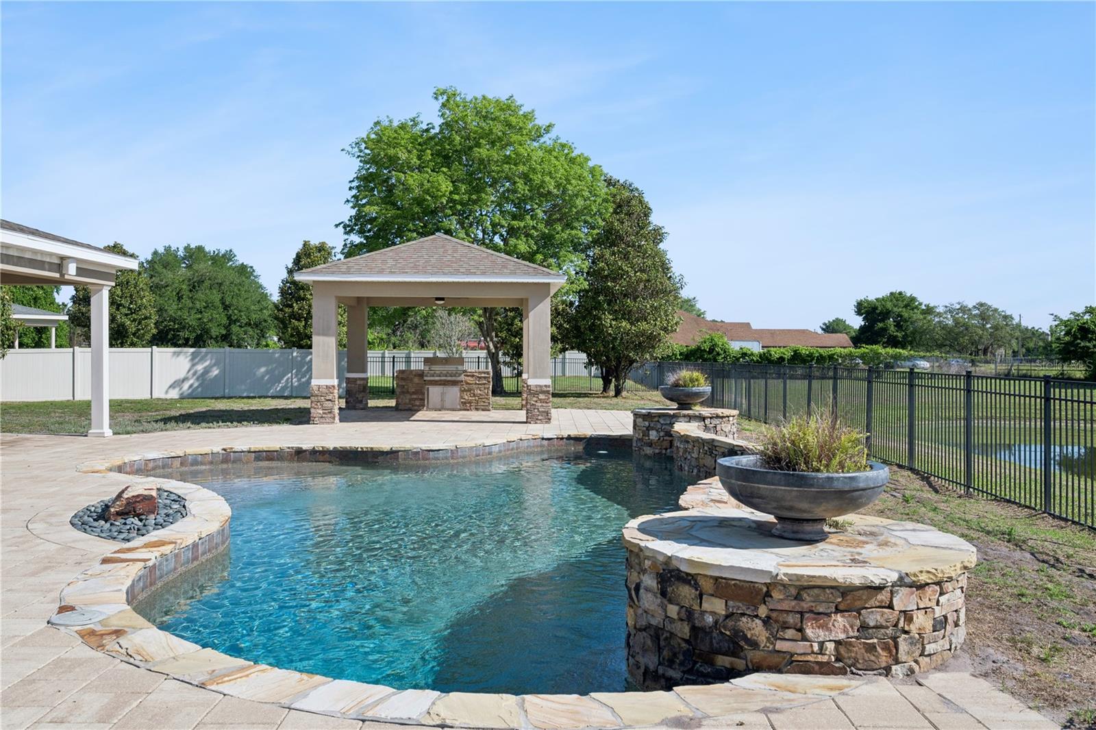 MABEL BRIDGE PH 3 - Residential