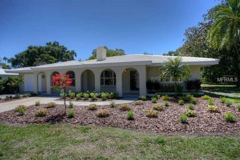 A home in SARASOTA