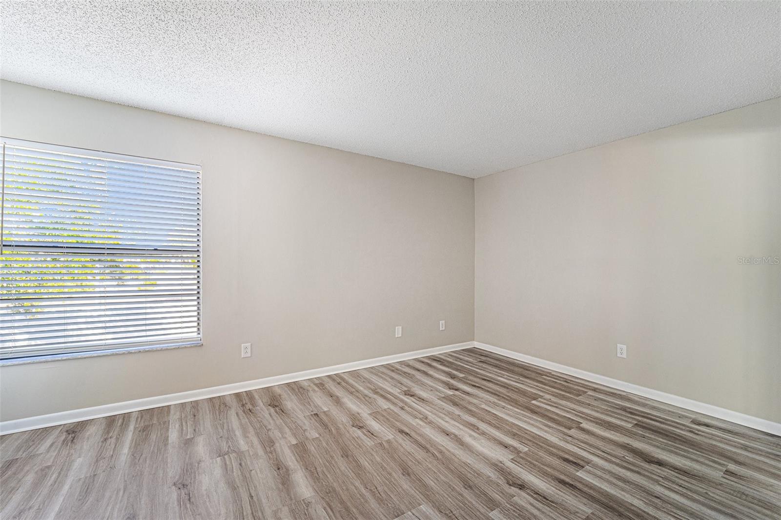 MILL POND VILLAGE - Residential Lease