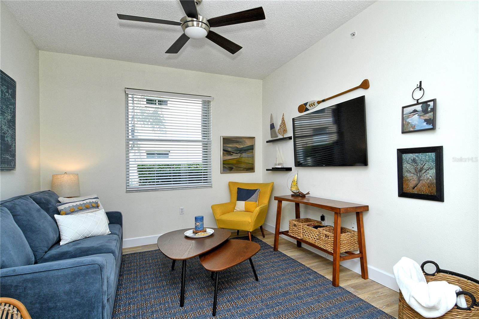 HERITAGE OAKS GOLF & COUNTRY CLUB - Residential