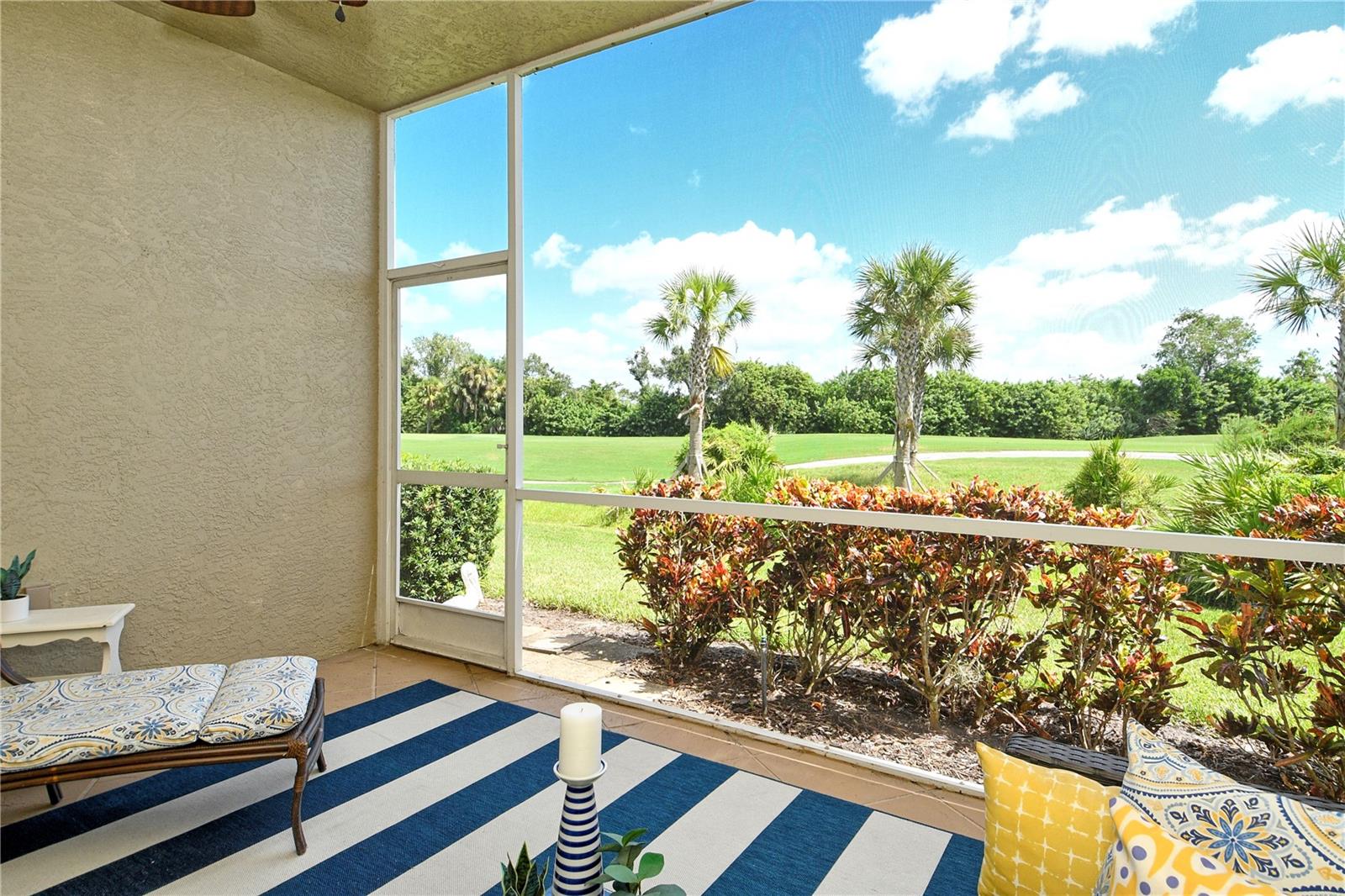 HERITAGE OAKS GOLF & COUNTRY CLUB - Residential