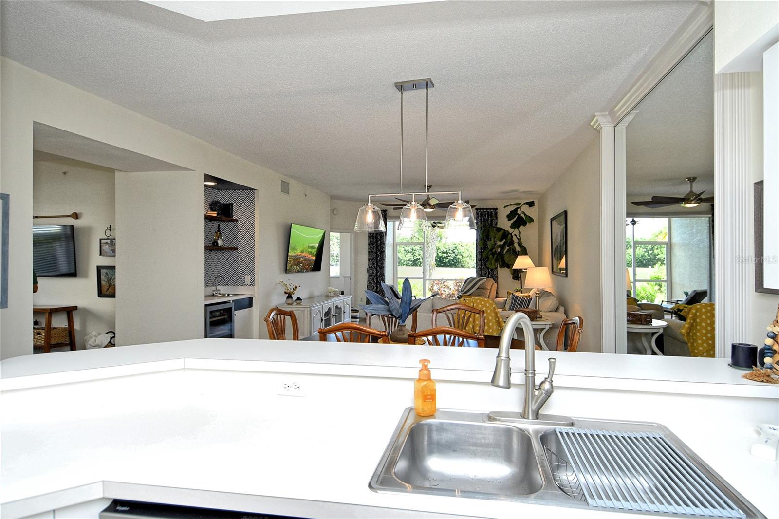 HERITAGE OAKS GOLF & COUNTRY CLUB - Residential