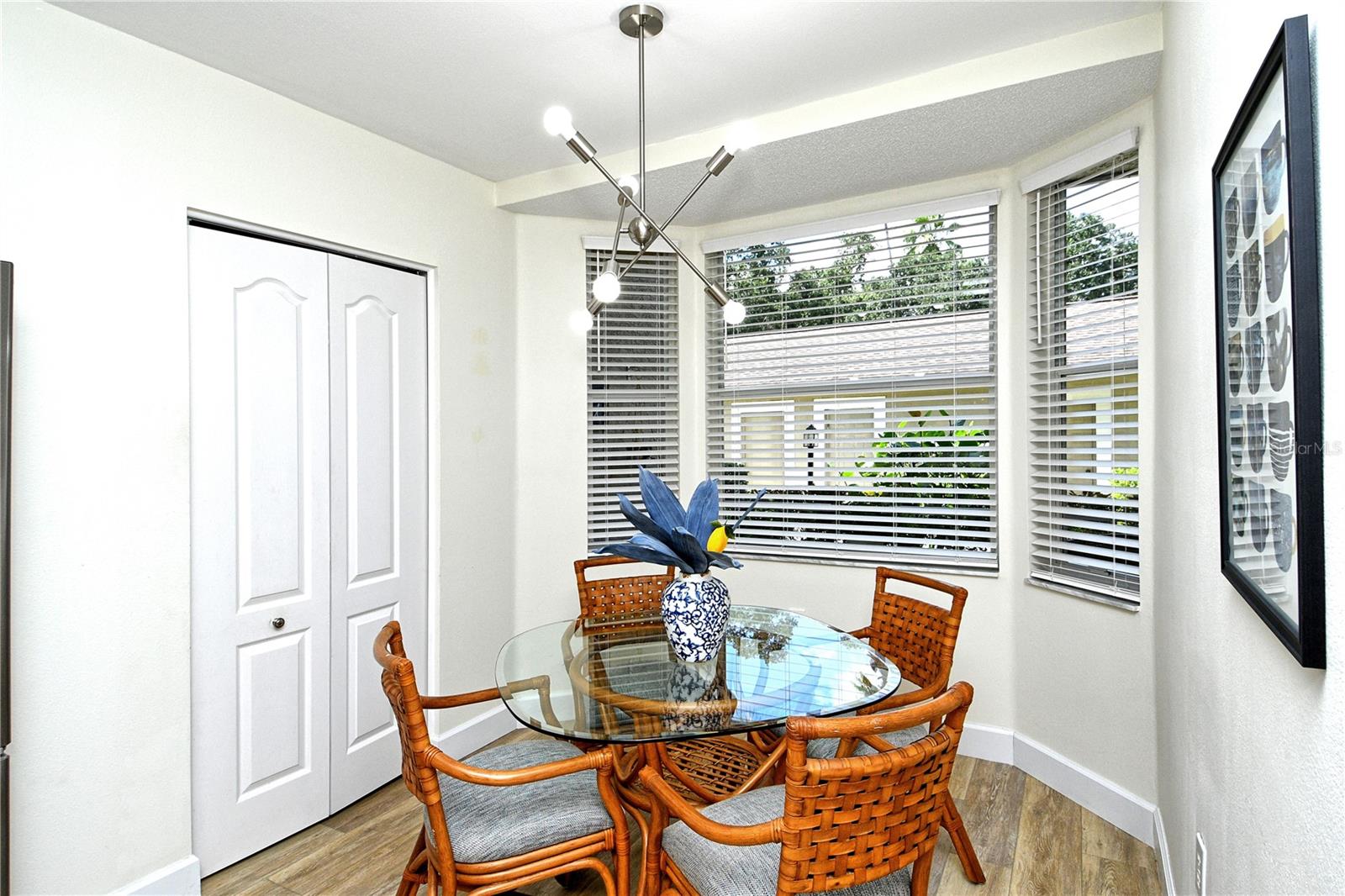 HERITAGE OAKS GOLF & COUNTRY CLUB - Residential