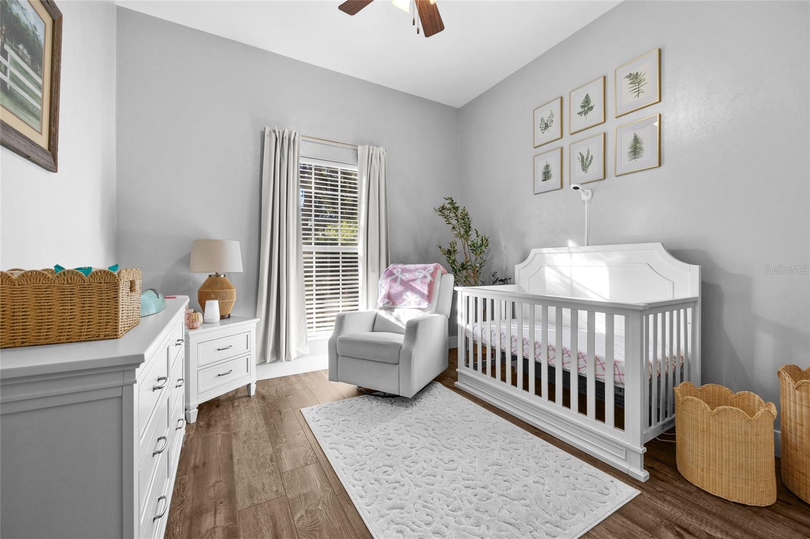 OAK GLEN PH I - Residential