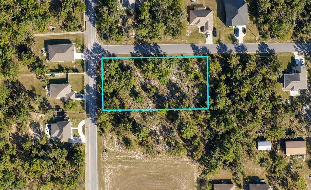 Photo of 12194 Labrador Duck Road, Weeki Wachee, FL 34614 (MLS # K4903815)