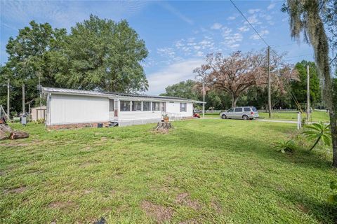 Photo of 2530 Sutton Road, Lakeland, FL 33810 (MLS # TB8423222)