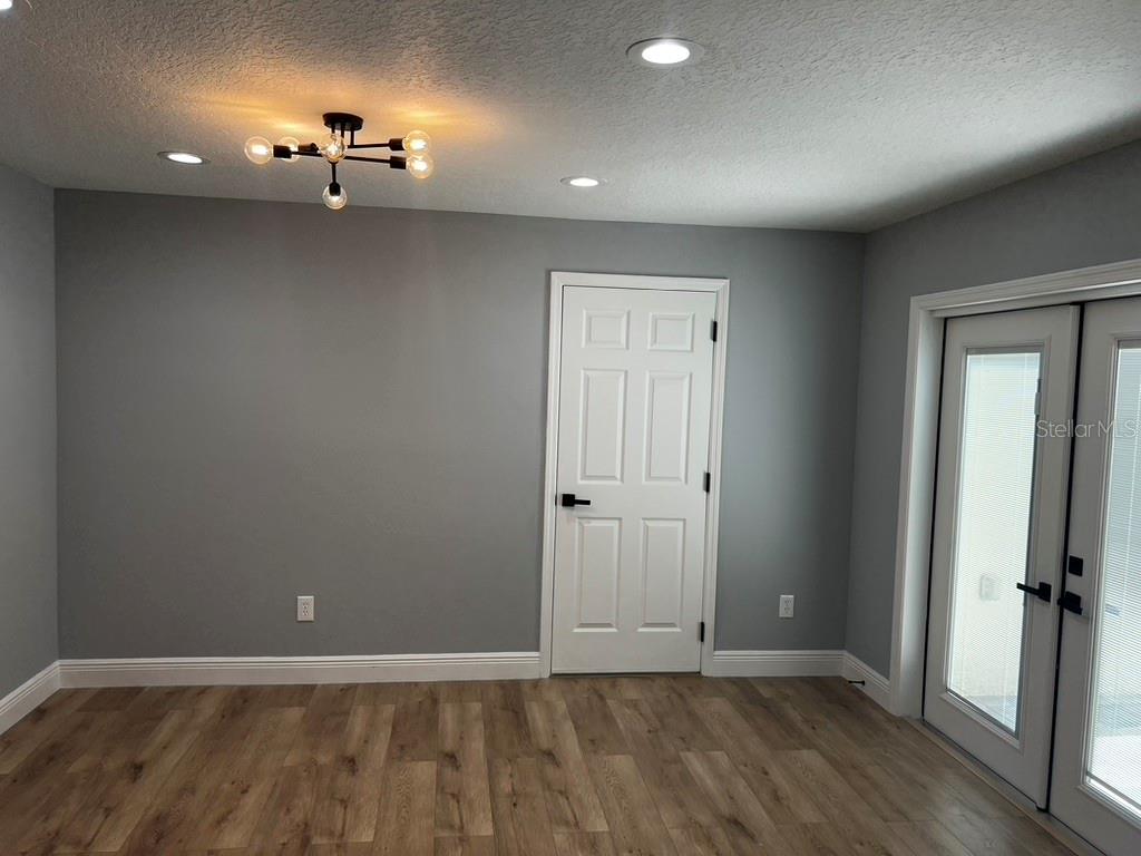 AVALON PARK NORTHWEST VILLAGE PH 02-4 - Residential Lease