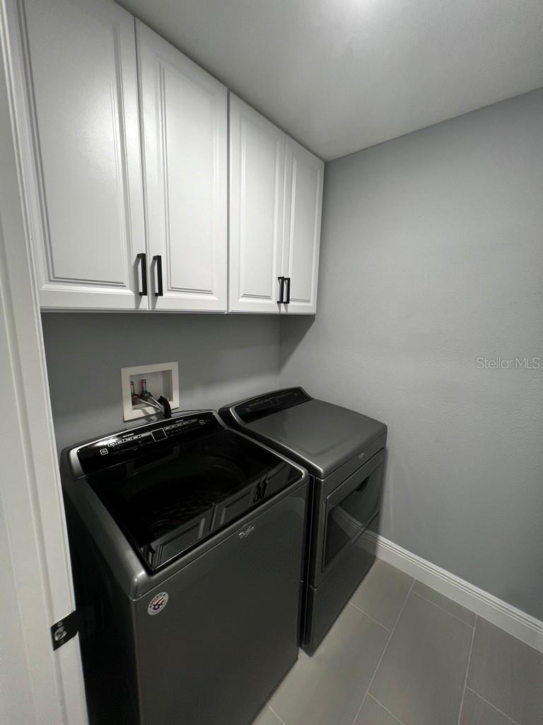 AVALON PARK NORTHWEST VILLAGE PH 02-4 - Residential Lease