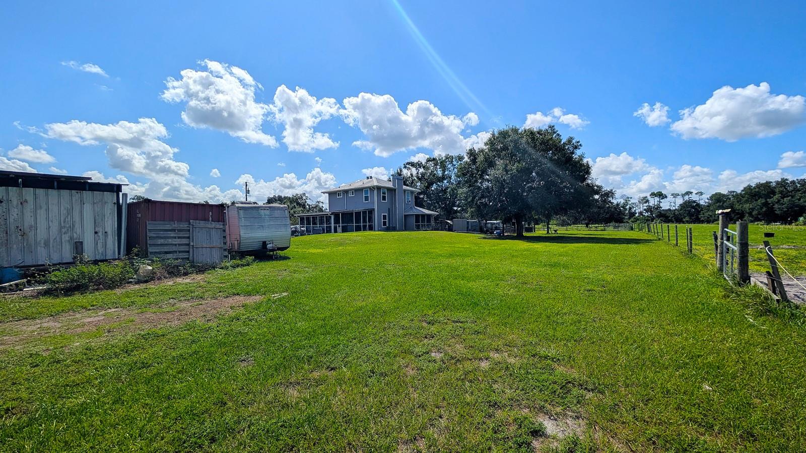 ACREAGE - Residential