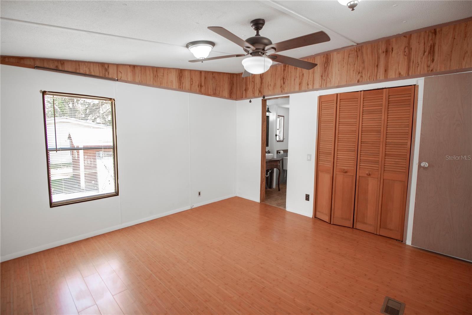 OAKVIEW ACRES - Residential