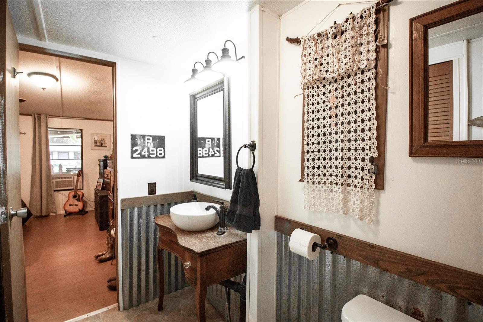 OAKVIEW ACRES - Residential