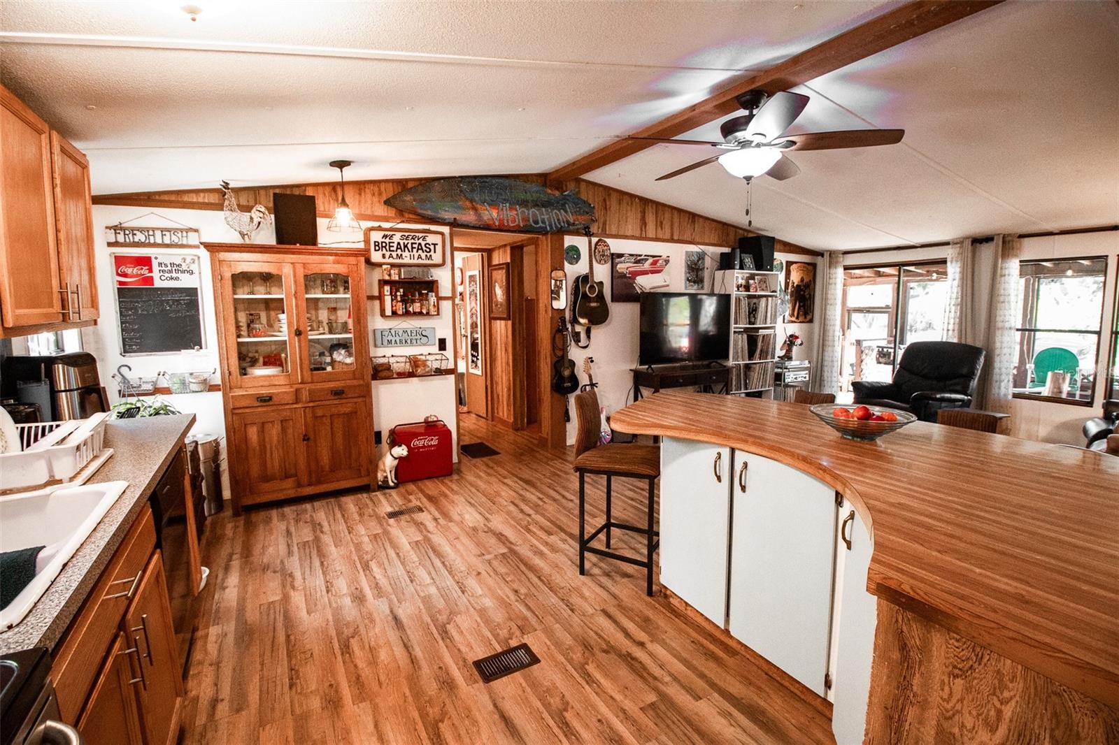 OAKVIEW ACRES - Residential
