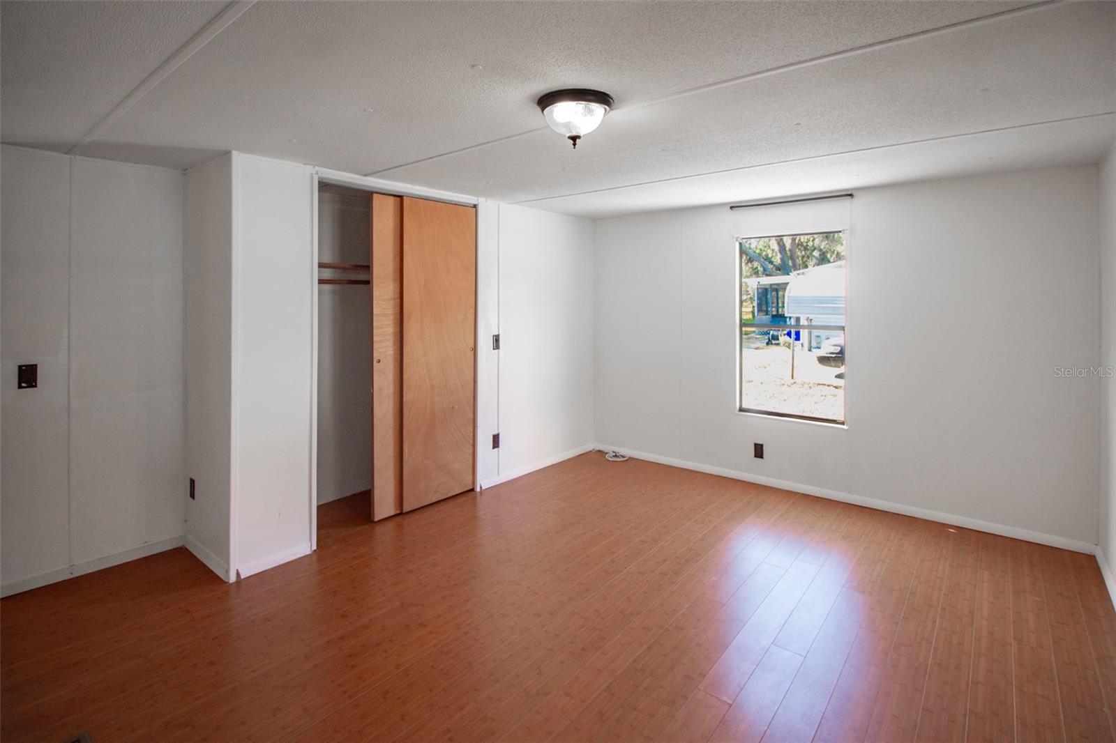 OAKVIEW ACRES - Residential