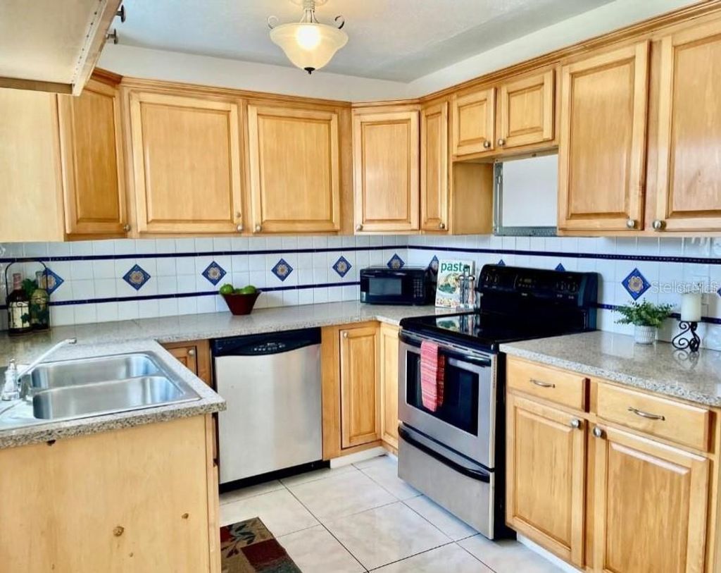 Photo of 714 West Court, Longwood, FL 32750 (MLS # O6394329)