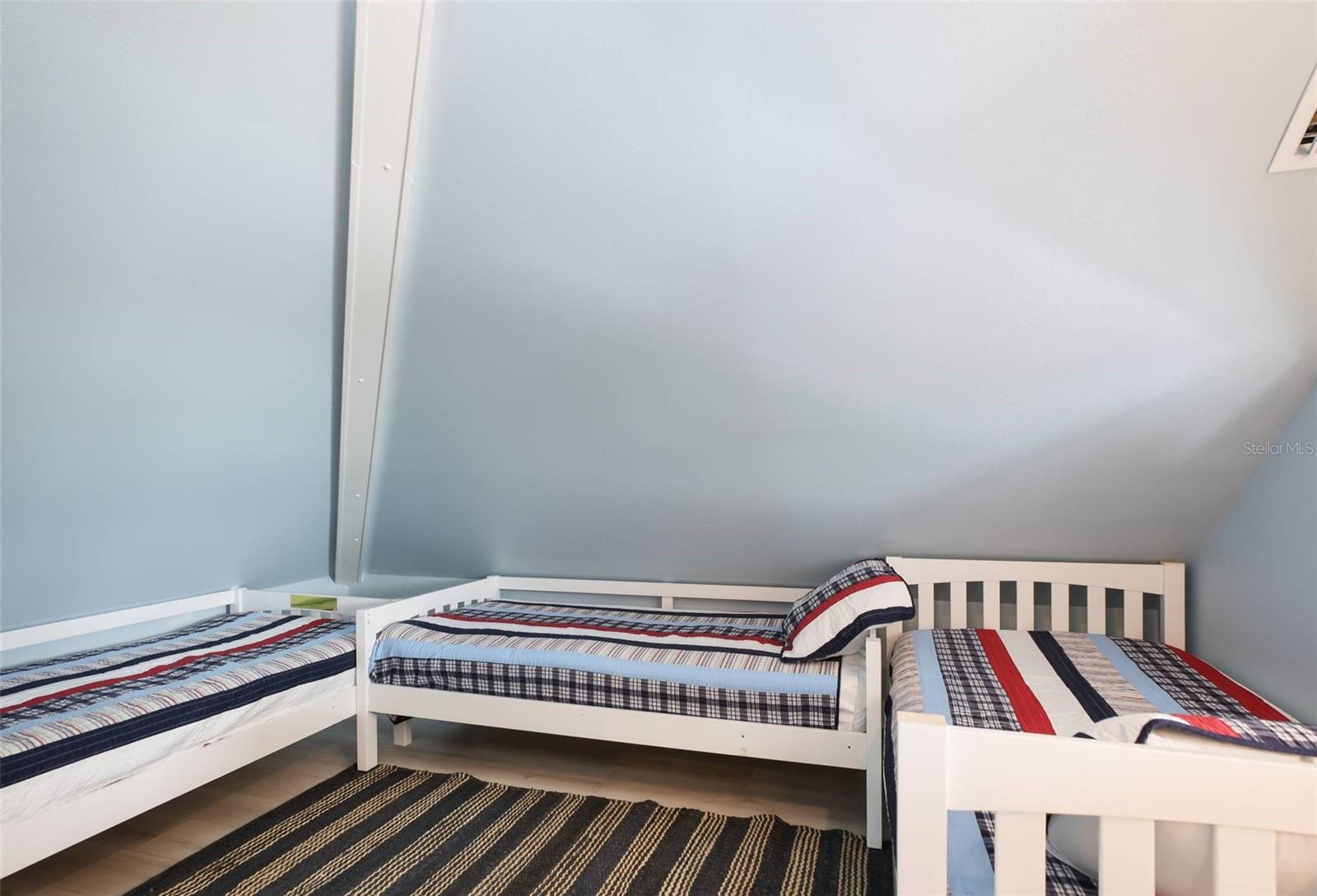 ANNA MARIA BEACH - Residential