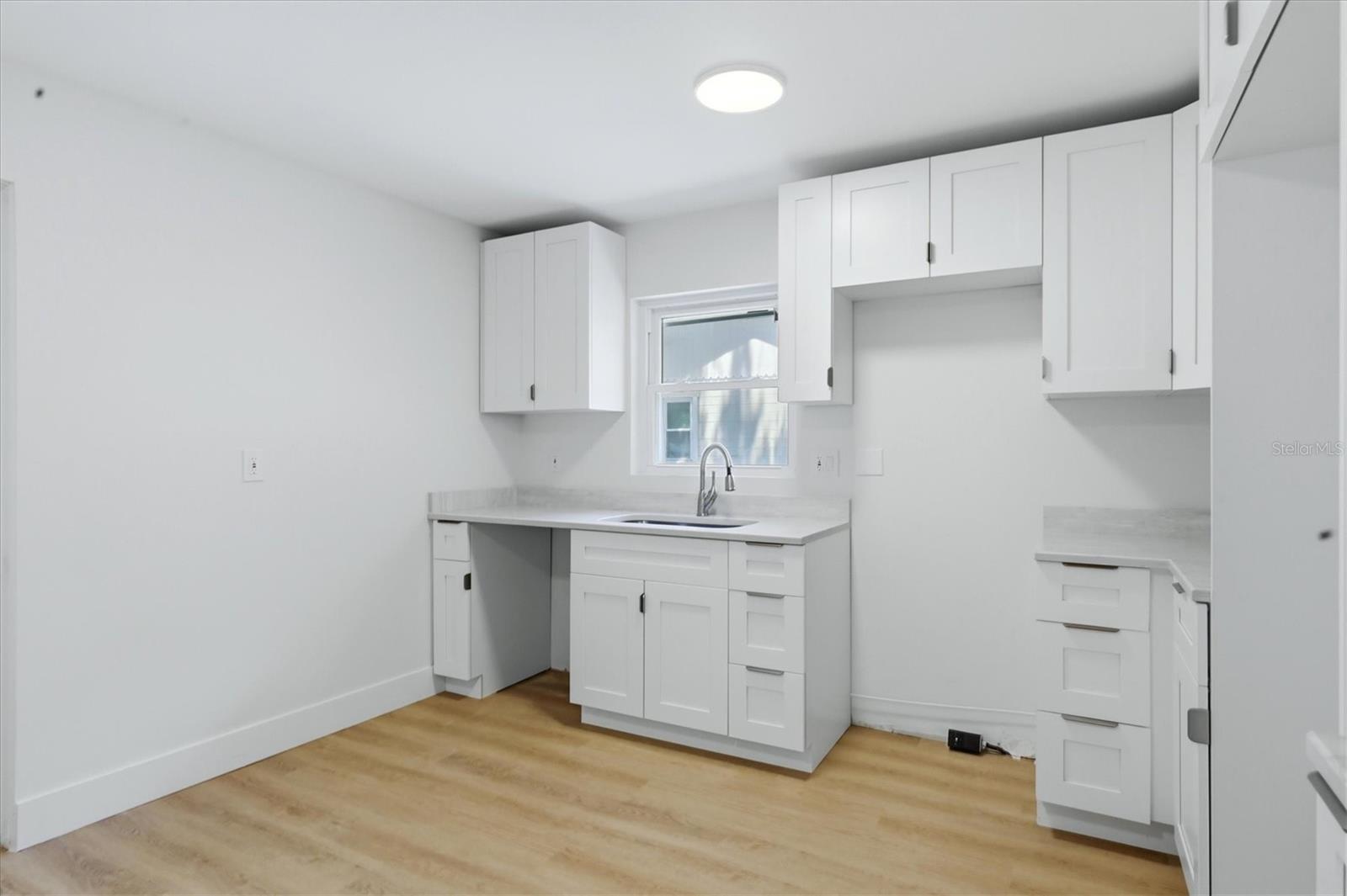 1350 15TH STREET