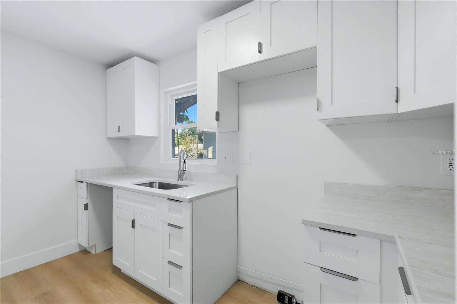 1350 15TH STREET