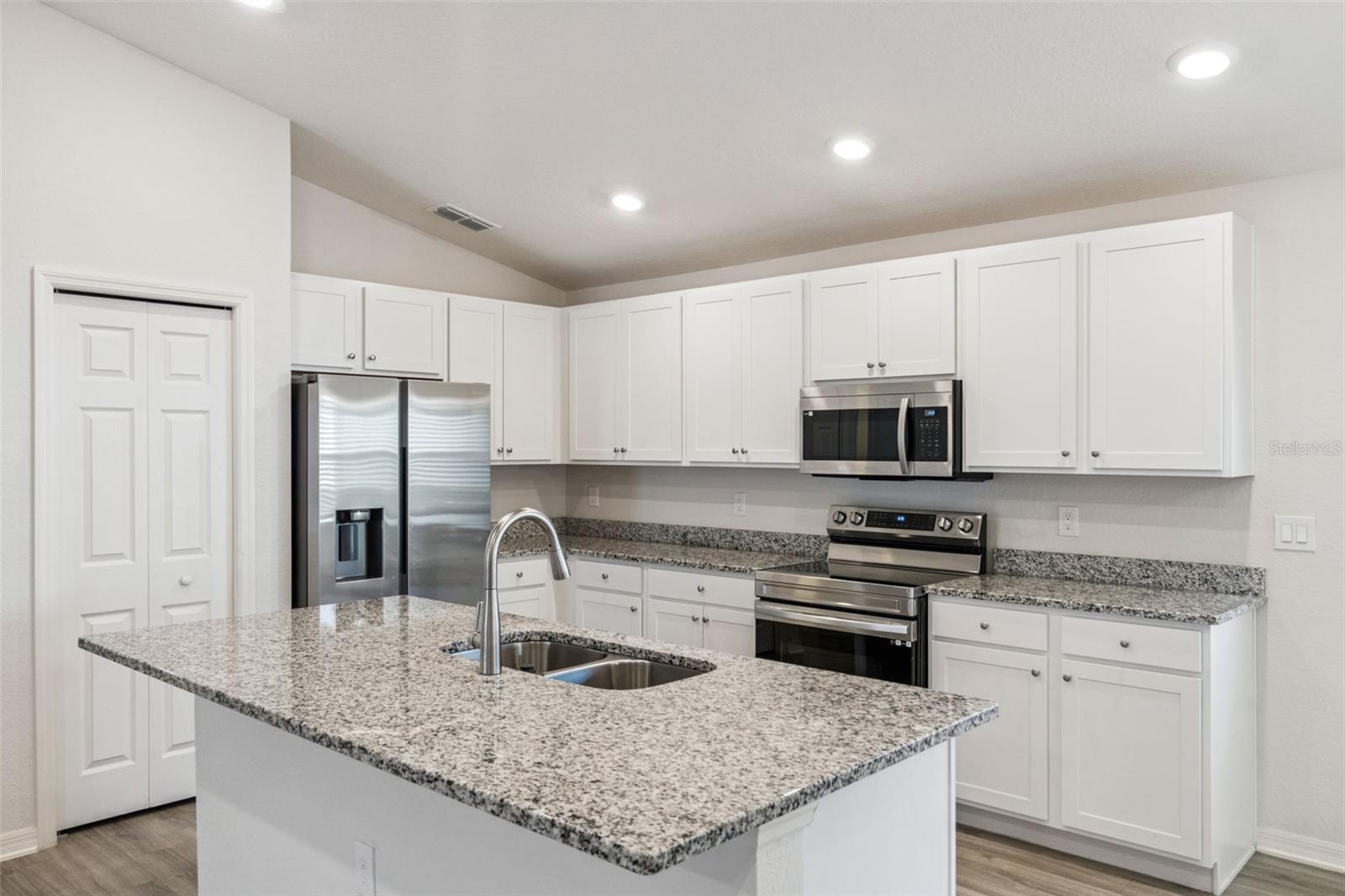 ASTONIA PH 2 & 3 - Residential