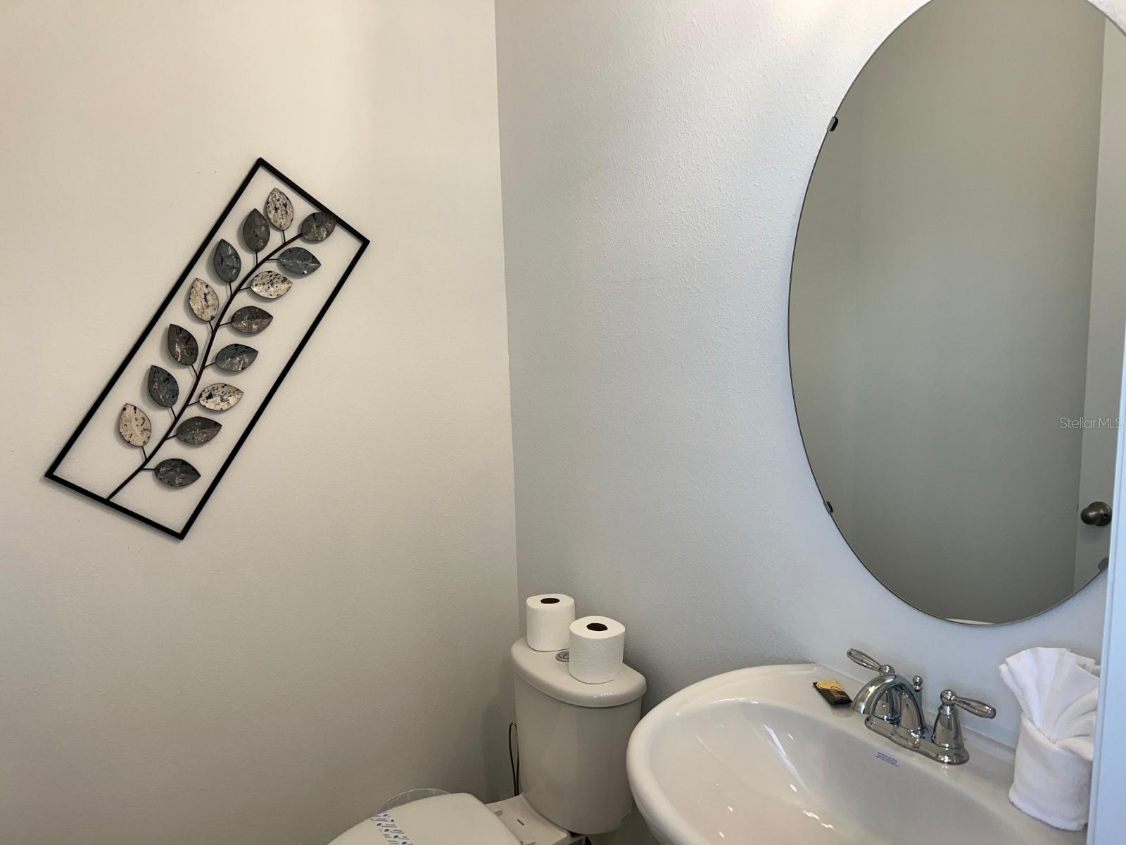 FESTIVAL PH 5 - Residential Lease