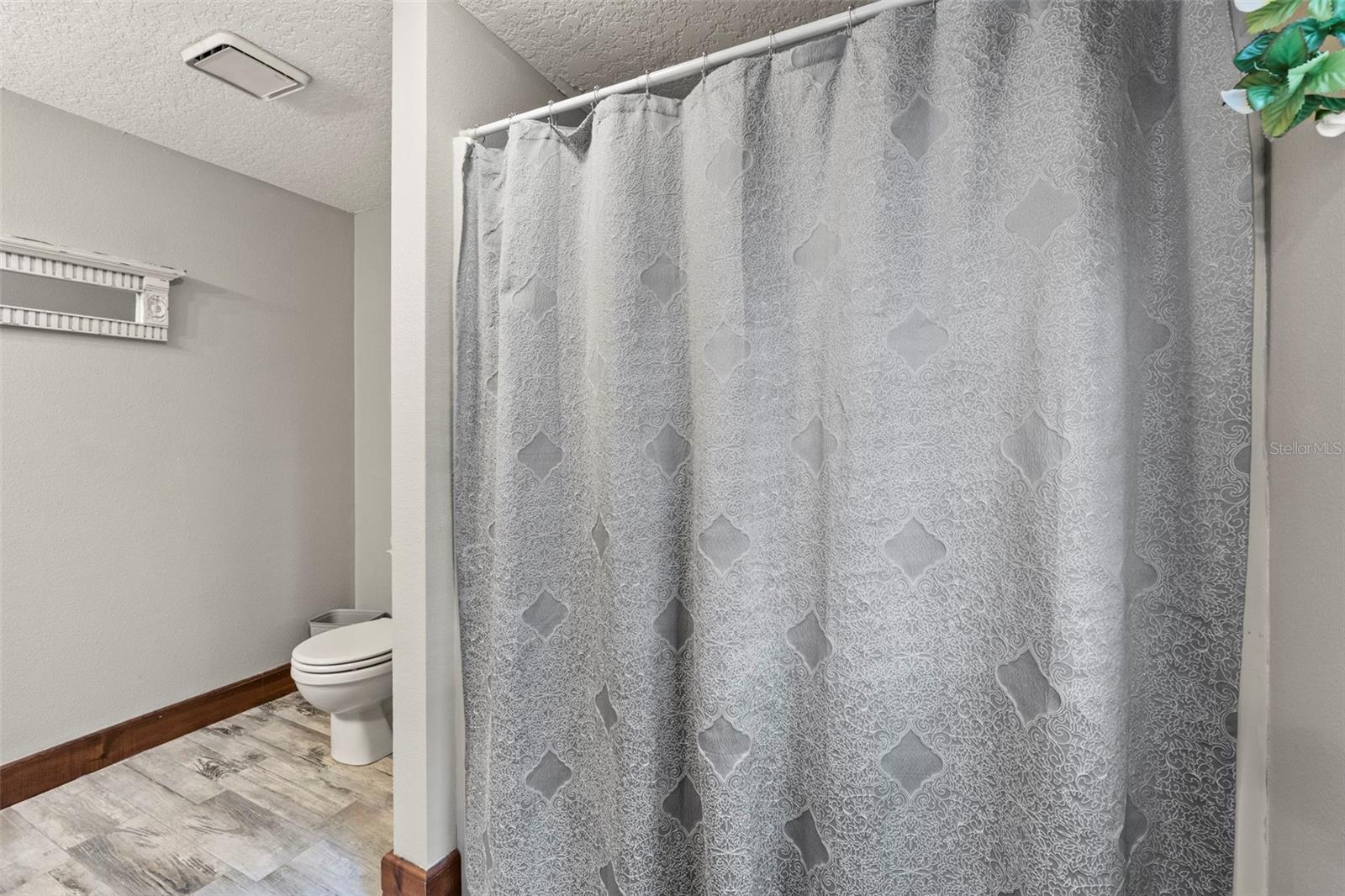 WOLFBRANCH ESTATES - Residential