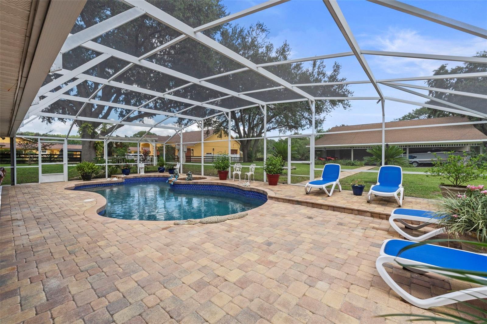 WOLFBRANCH ESTATES - Residential