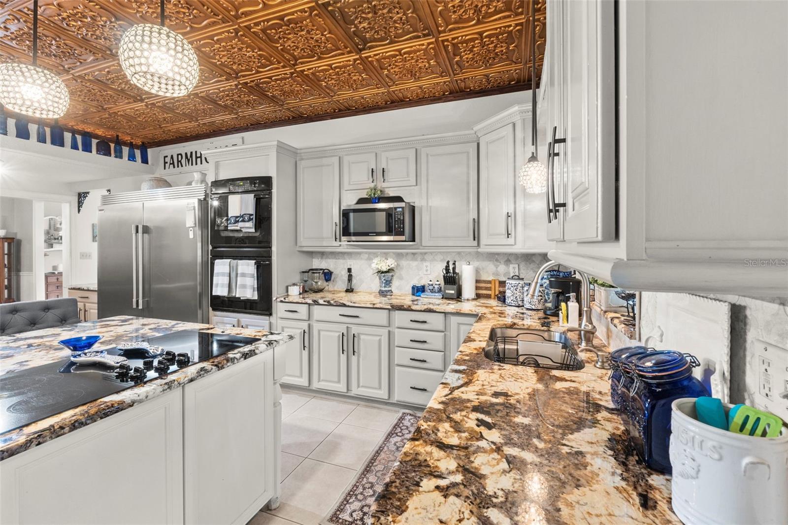 WOLFBRANCH ESTATES - Residential