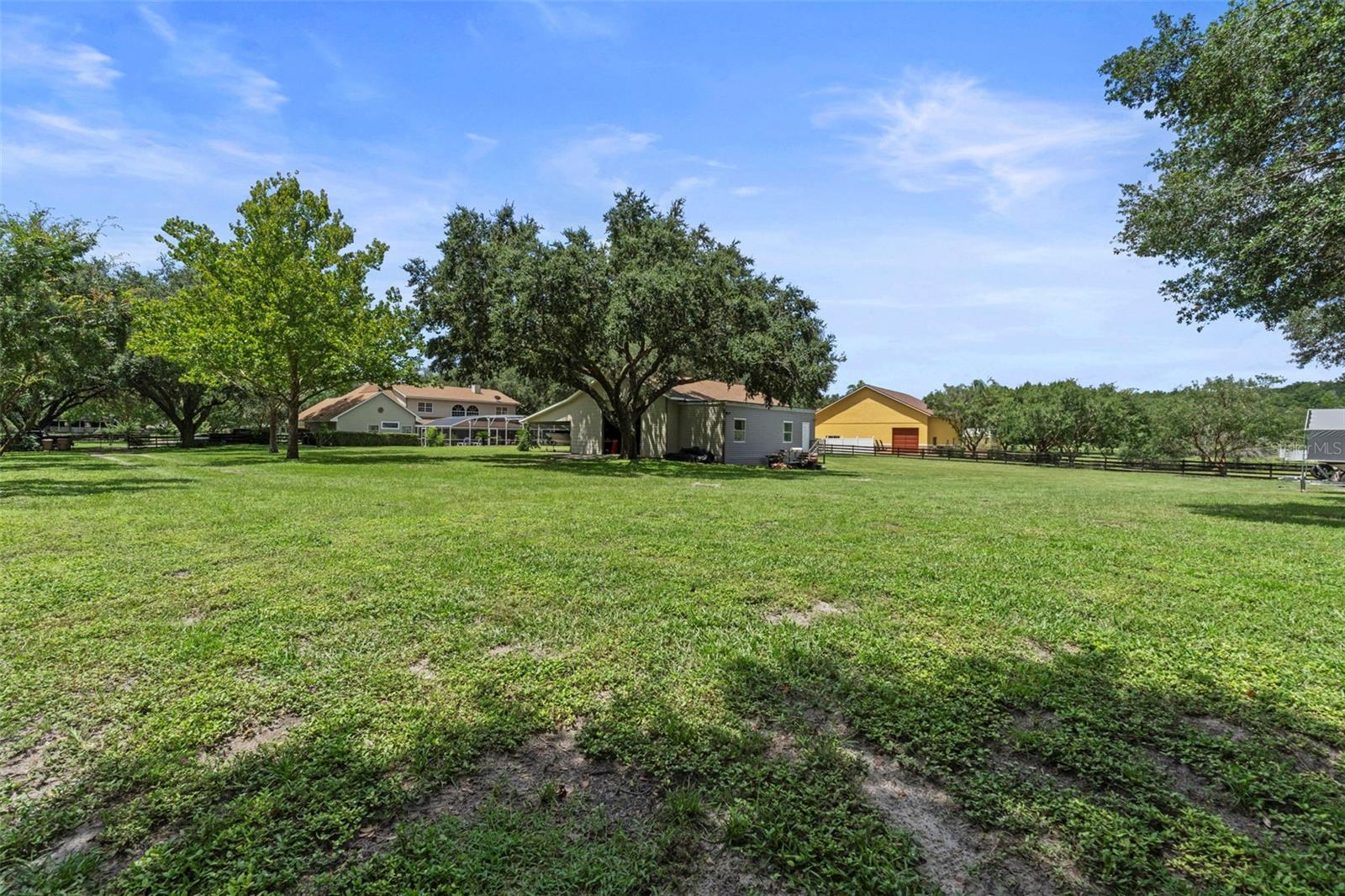 WOLFBRANCH ESTATES - Residential