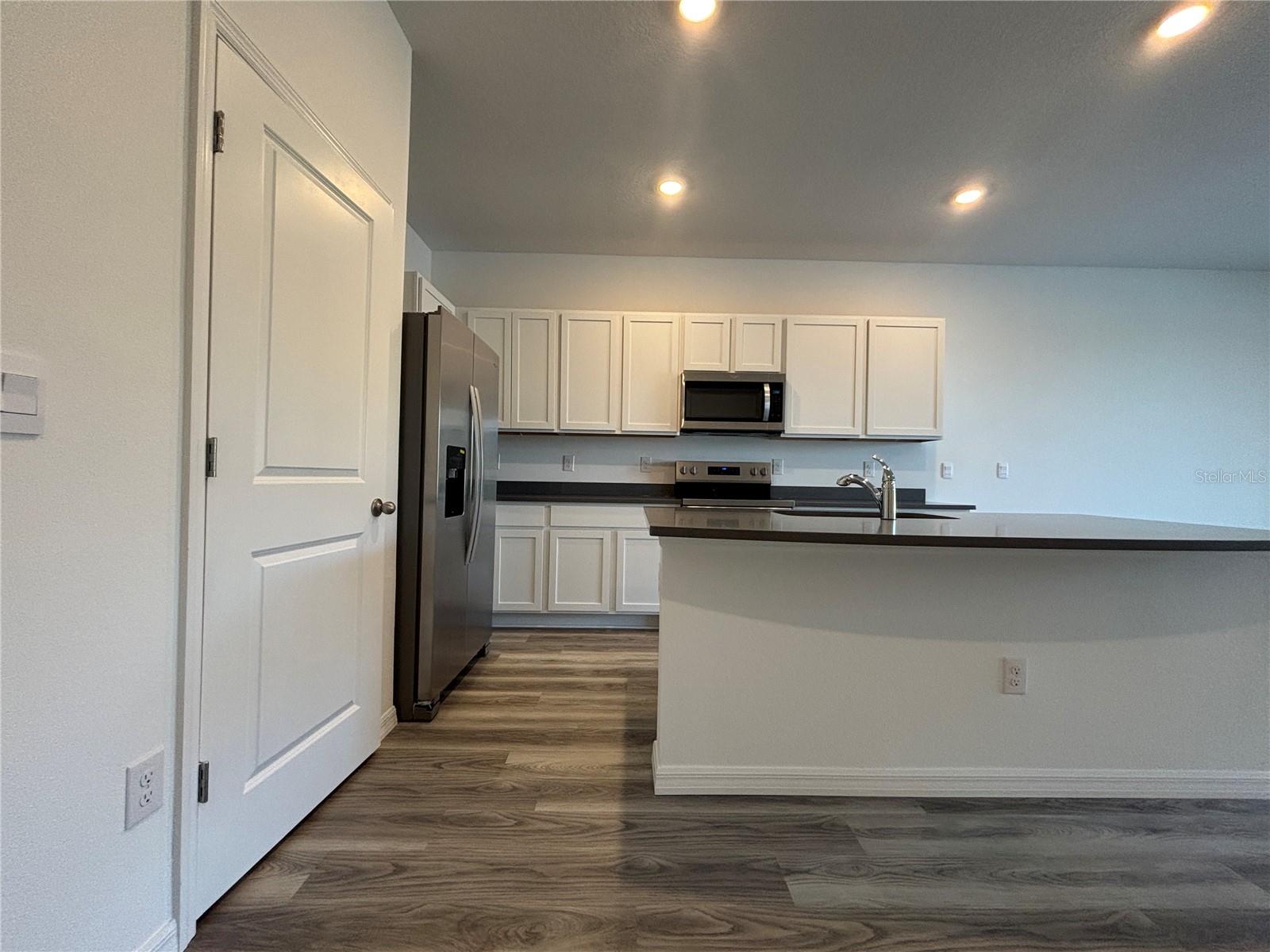 SALEM TOWNHOMES - Residential Lease