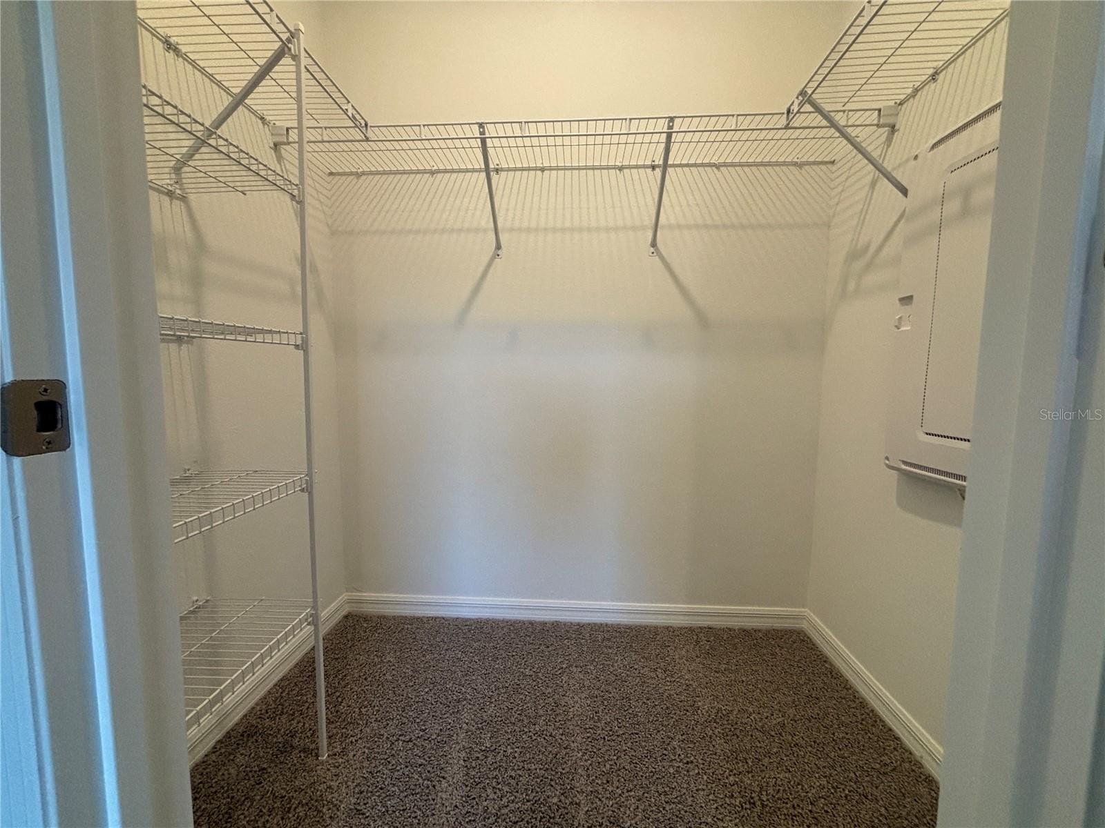 SALEM TOWNHOMES - Residential Lease