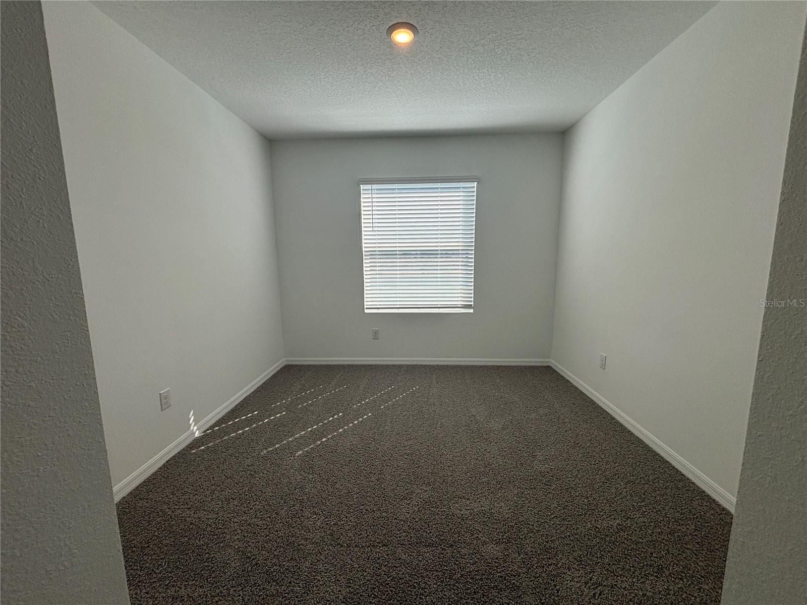 SALEM TOWNHOMES - Residential Lease