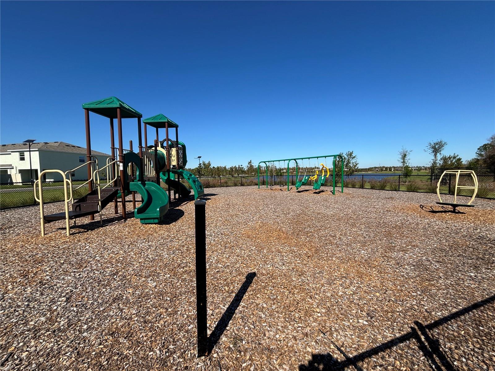 SALEM TOWNHOMES - Residential Lease