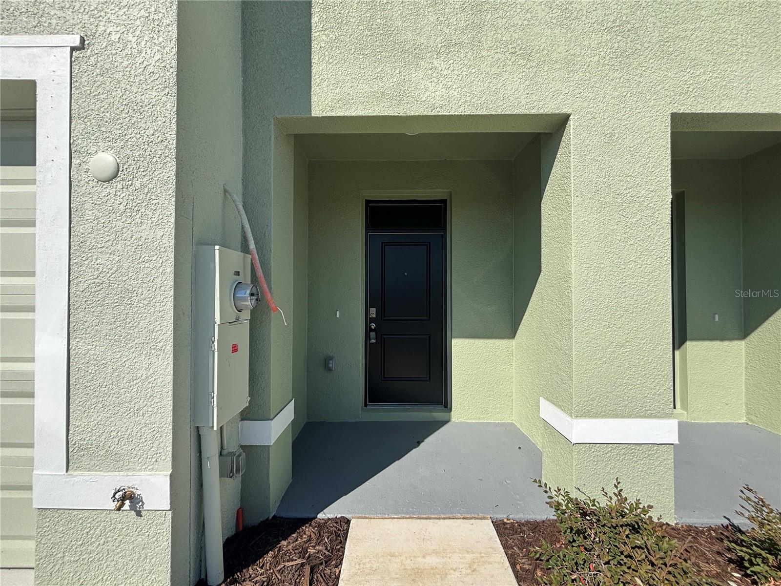 SALEM TOWNHOMES - Residential Lease