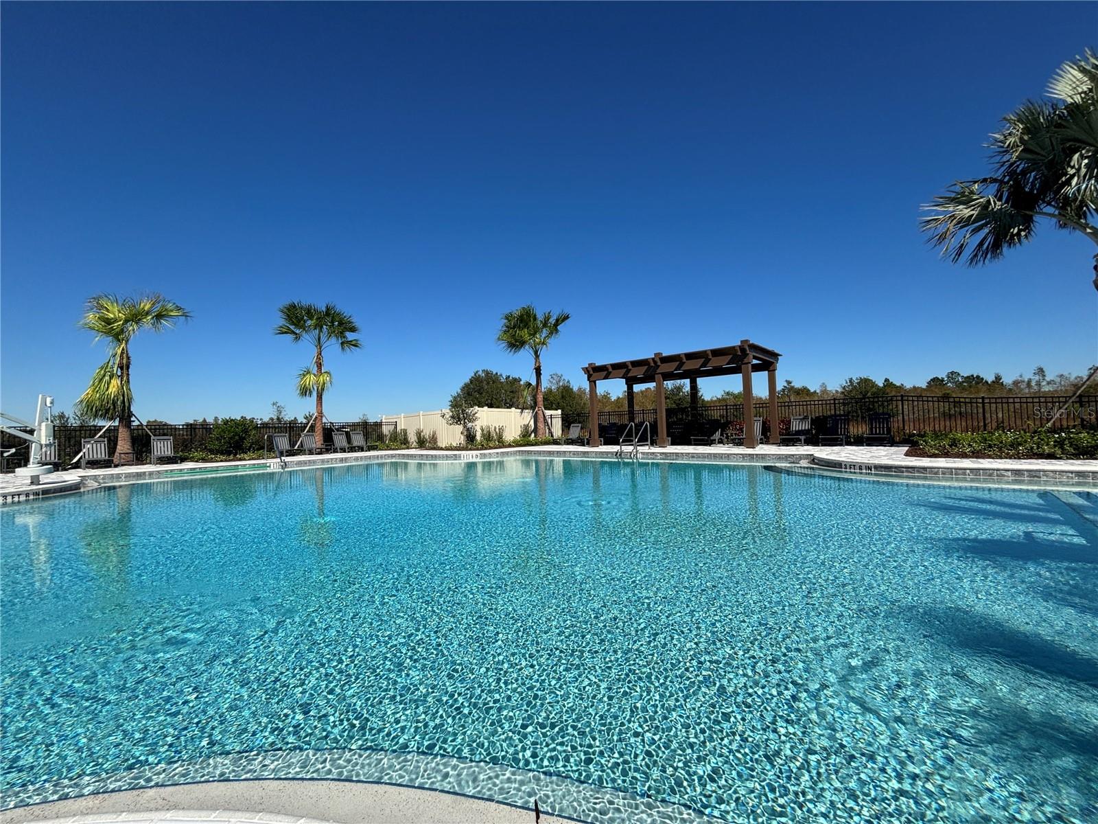 SALEM TOWNHOMES - Residential Lease