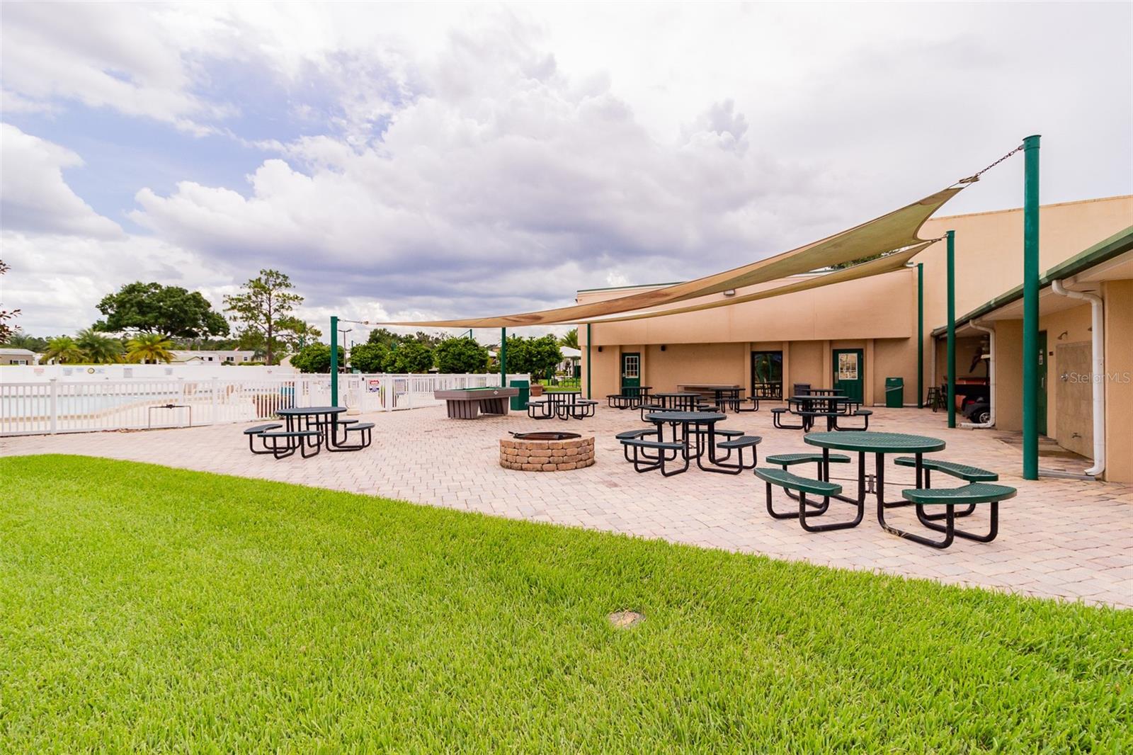 ELITE RESORTS/CITRUS VLY CONDO - Land