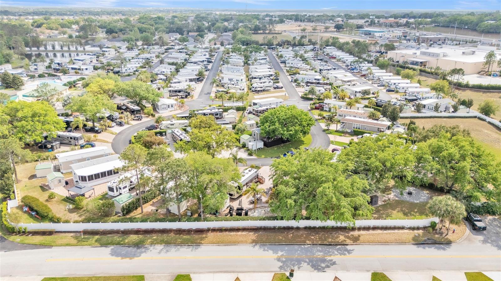 ELITE RESORTS/CITRUS VLY CONDO - Land