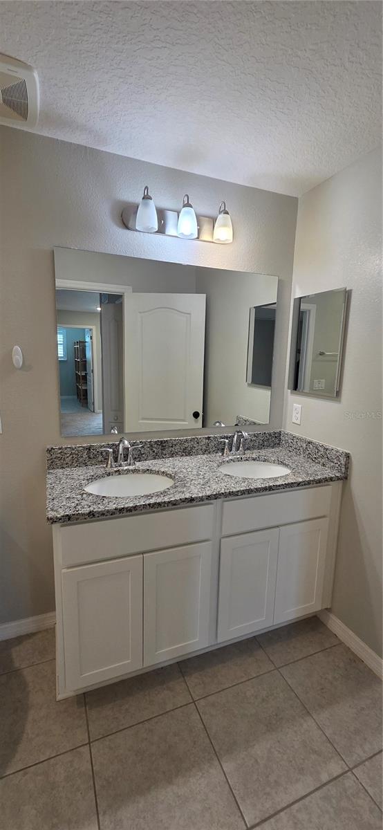 CALABAY XING - Residential